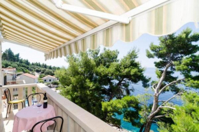 Apartments Plavac Mali- Two Bedroom Apartment with Balcony and Sea View